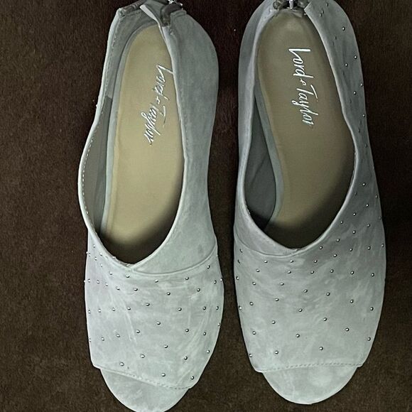 LORD & Taylor grey Genevive peep toe ankle booties size 7 M like new - Picture 7 of 11